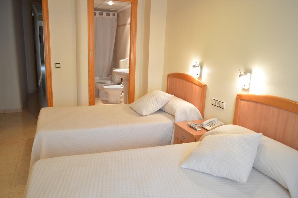 Hostal El Retiro Альморади Номер фото