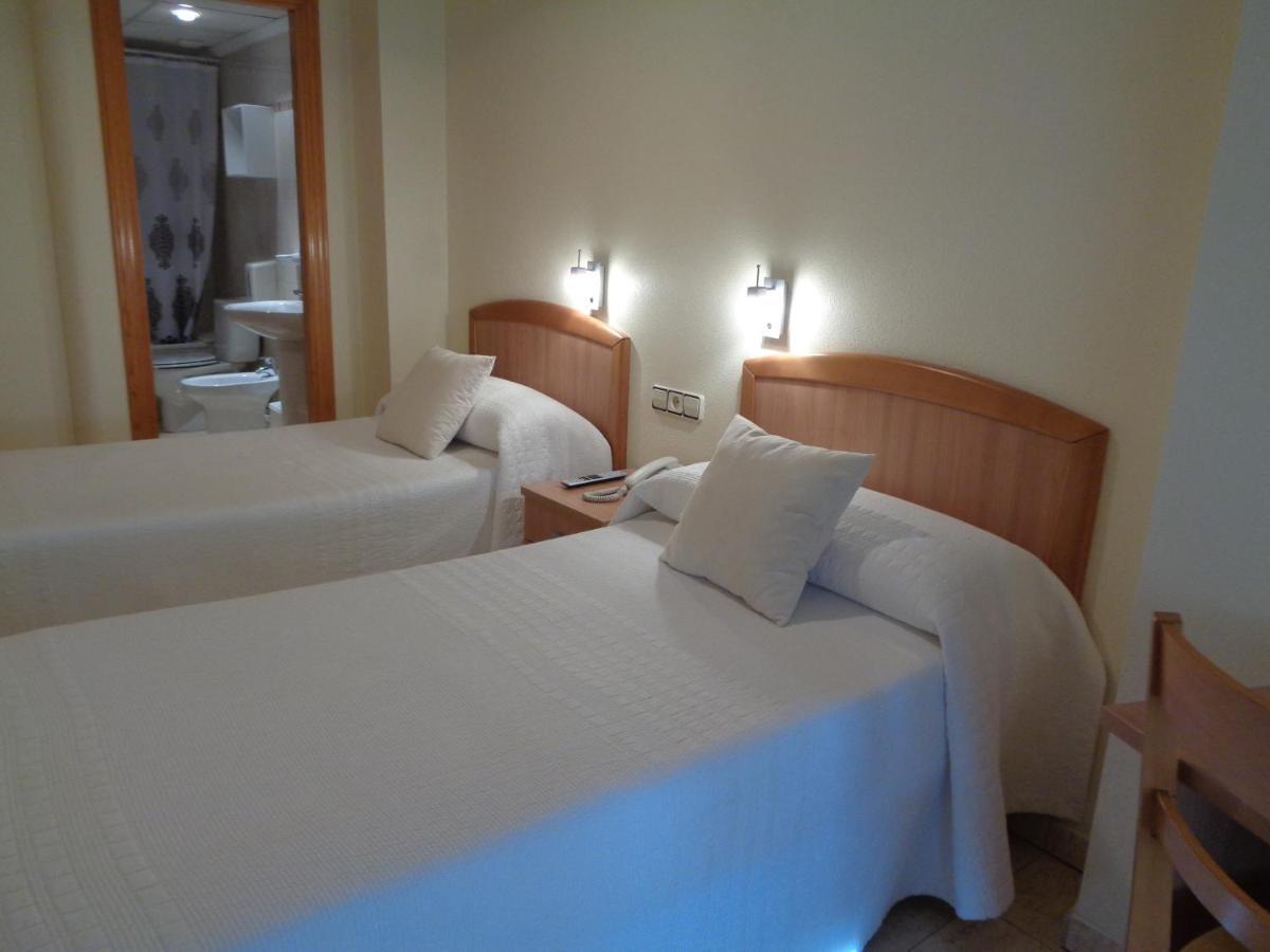 Hostal El Retiro Альморади Экстерьер фото